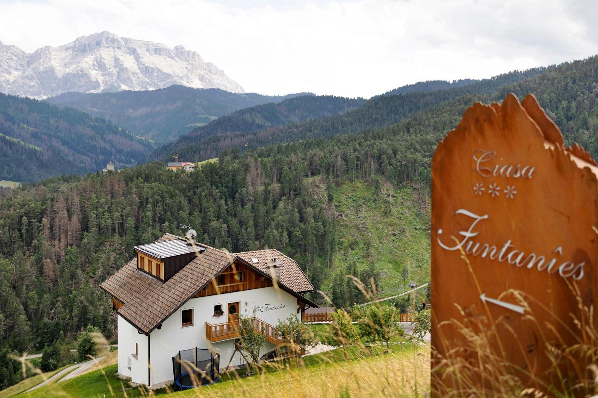 Ciasa Funtanies Pütia New summer 22 San Martino in Badia Zewnętrze zdjęcie